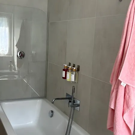 Con Giardino * Cossogno